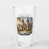 Mittelalterliches Schloss bei Sonnenuntergang mit Glas (Vorderseite)
