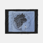 "Mittelalterliches Schloss in Blau" Fleecedecke (Vorderseite (Horizontal))