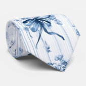 Mittelblau- und Weiße Kokette Krawatte (Gerollt)