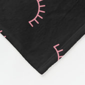 Mittelgroße Eyelash Fleece Blanken (Ecke)