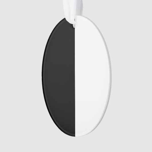 Mittelhalb und halb schwarz und weiß ornament (Vorderseite)