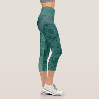 MITTELHOHE Caprihose mit Paisley-Muster in Tealgrü Capri Leggings