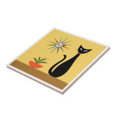 Mitteljahrskatze mit Sternexplosion-Uhr auf Gelb Fliese (Seite)