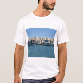Mittelmeer-Fischerboote in Blaumeer-Design T-Shirt