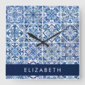 Mittelmeer-Fliesen, Portugal, Azulejo, Ihr Name Quadratische Wanduhr (Vorderseite)