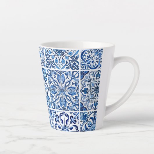 Mittelmeer-Fliesen, Portugal, Azulejo, Majolica Milchtasse (Rechts)