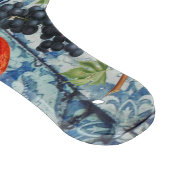 Mittelmeersommerfrucht und blaues weißes Mosaik Schneidebrett (Ecke)