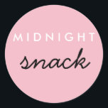 Mitternacht Snack Sticker Pink White Black<br><div class="desc">Bewahren Sie diesen Aufkleber auf Ihrem Lieblingssnack Mitternacht - Pink White Black</div>