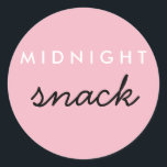 Mitternacht Snack Sticker Pink White Black<br><div class="desc">Bewahren Sie diesen Aufkleber auf Ihrem Lieblingssnack Mitternacht - Pink White Black</div>