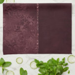 Mitternacht Wein Romance | Dunkler Satiny Grunge D Geschirrtuch<br><div class="desc">Easily give any room a facelift or new feel for an quick DIY home makeover from the "Midnight Romance: Til Death Us Part" Sammlung: Rich 90s inspirred grunge edgy distressed satin rose damask, luxurious velvet und falsch glitter trim in dramatic darmok Ody Jewel Tones and Dusky Hues. The vintage 1990s...</div>