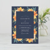 Mitternachts-Amber-Lily-Hochzeit Einladung (Stehend Vorderseite)