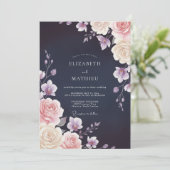 Mitternachts-Rosa-Blüten-Hochzeit Einladung (Stehend Vorderseite)