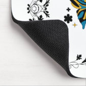 Mitternachtsflattern – Dunkles florales Schmetterl Mousepad (Ecke)