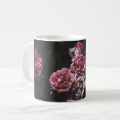 Mitternachtsgarten, dunkle Blumen, Tasse (Vorderseite Links)