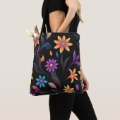 Mitternachtsgarten: Lebhafte Fantasie der Blumen Tasche (Von Nahem)