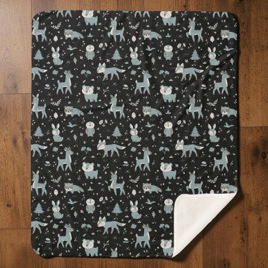 Mitternachtsschläfriger kleine Waldkreuzer Sherpadecke
