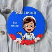Mittlere Frau am Arbeitsplatz, Round Button (Beispiel)