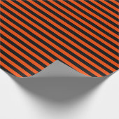 Mittlere schwarze und helle Orangenstreifen Geschenkpapier (Ecke)