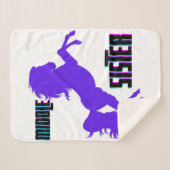 Mittlere Schwester Lila Pony Rearing Sherpadecke (Vorderseite (Horizontal))