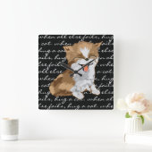 Mittlere Uhr "Umarmen einer Katze" (Zuhause)