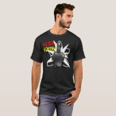 Mittlerer Finger herauf Ihr Shirt (Vorne ganz)