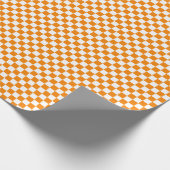 Mittleres orange und weißes geschenkpapier (Ecke)