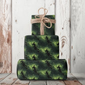 Mittleres Wicked Hexe-Silhouette-Muster Geschenkpapier