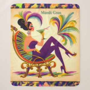 Mittsiebziger Mardi Gras Frau mit einem Martini Sherpadecke