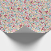 Mittsommerliche Wiese, blühende Pflanze. Geschenkpapier (Ecke)