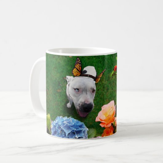 Mitzy das Mariposa (Hund mit Kaffeetasse (Vorderseite Links)