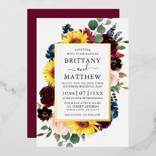 Mixed Floral Wedding Burgundy Gold Folieneinladung (Vorderseite/Rückseite)