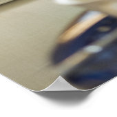 Mixed Rennen Boy Lesebuch auf Sofa Poster (Ecke)