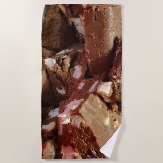 Mmomcherrymarshmallowfuge Strandtuch (Vorderseite)