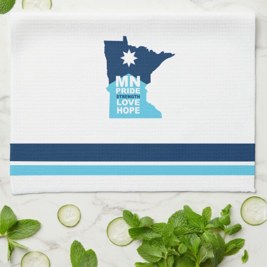 MN Strong  Geschirrtuch (Gefaltet)