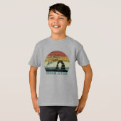 Moab Utah Vintager Sonnenuntergang Arches National T-Shirt (Vorne ganz)