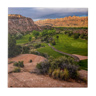 Moab-Wüsten-Schlucht-Golfplatz am Sonnenaufgang Fliese