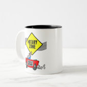 Mobile Notar Zone Gelbe Straße Schild Red Sports C Zweifarbige Tasse (Vorderseite Links)