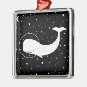 MOBY IM RAUM ORNAMENT AUS METALL (Links)