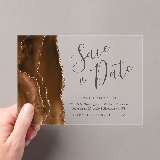 Mocha Brown Gold Agate Save the Date Card Acryleinladungen (Insitu (Handheld))