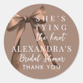 Mocha Brown Sie heiratet - Bow-Brautparty Runder Aufkleber (Vorderseite)