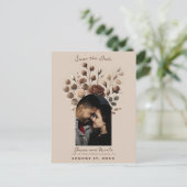 Mocha Mousse Beige Brown Floral Save the Date Ankündigungspostkarte (Stehend Vorderseite)