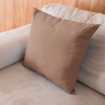 Mocha Mousse Solid Brown Kissen<br><div class="desc">Dieses Design kann durch Auswahl der Option Design bearbeiten personalisiert werden. Sie können auch auf andere Gegenstände übertragen. Kontaktieren Sie mich unter colorflowcreations@gmail.com oder nutzen Sie die Chat-Option oben auf der Seite, wenn Sie dieses Design auf einem anderen Produkt haben möchten oder Hilfe bei diesem Design benötigen. Ich kann bei...</div>