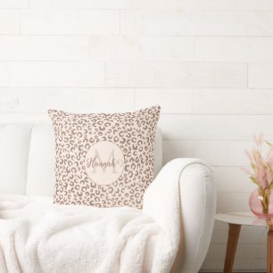 Mocha Mousse und Cream Tan Leopard Muster Kissen