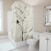 Mockingbird im Baum Licht Creme Kohle Schwarz Duschvorhang (Beispiel)