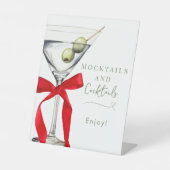 Mocktails Cocktails Dirty Martini Bridal Shower Sockelschild (Vorderseite)