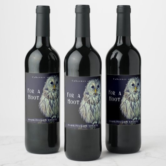 Mockup Owl Custom Wine Labels Weinetikett (Flaschen)