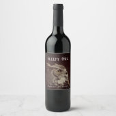 Mockup Sleepy Owl Custom Wine Labels Weinetikett (Vorderseite)