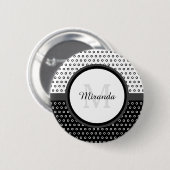 Mod Black and White Polka Dots Monogramm mit Name Button (Vorne & Hinten)