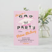 Mod Bright Bold Graduation Party Cap Einladung (Stehend Vorderseite)