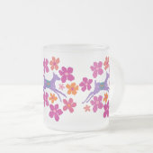 Mod Deer in der Wildblumen Tasse (VorderseiteRechts)